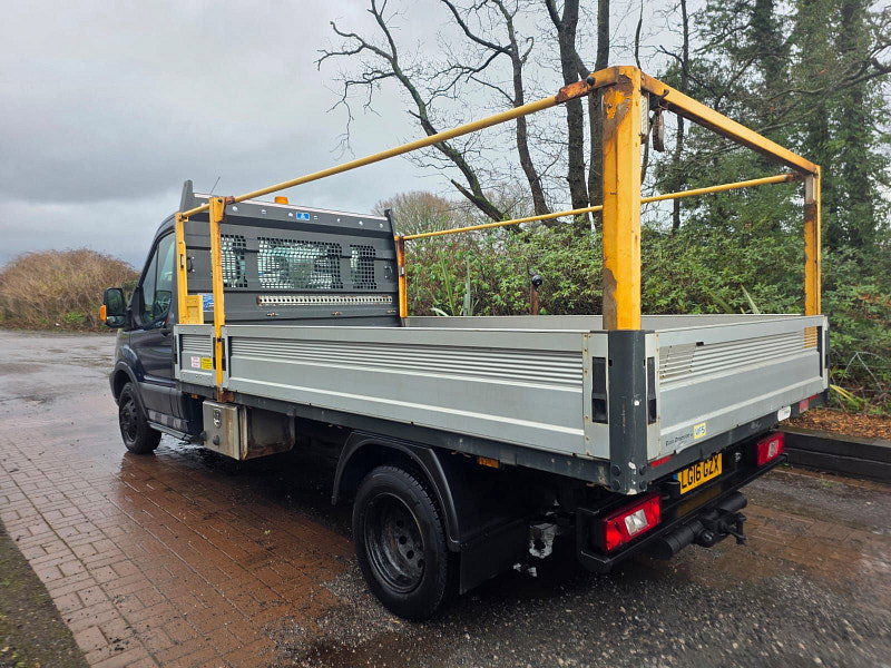 Ford Transit 2.2 TDCi 350 Chassis Cab 2dr Diesel Manual RWD L3 H1 Euro 5 (DRW) (125 ps) 2dr Manual 2026