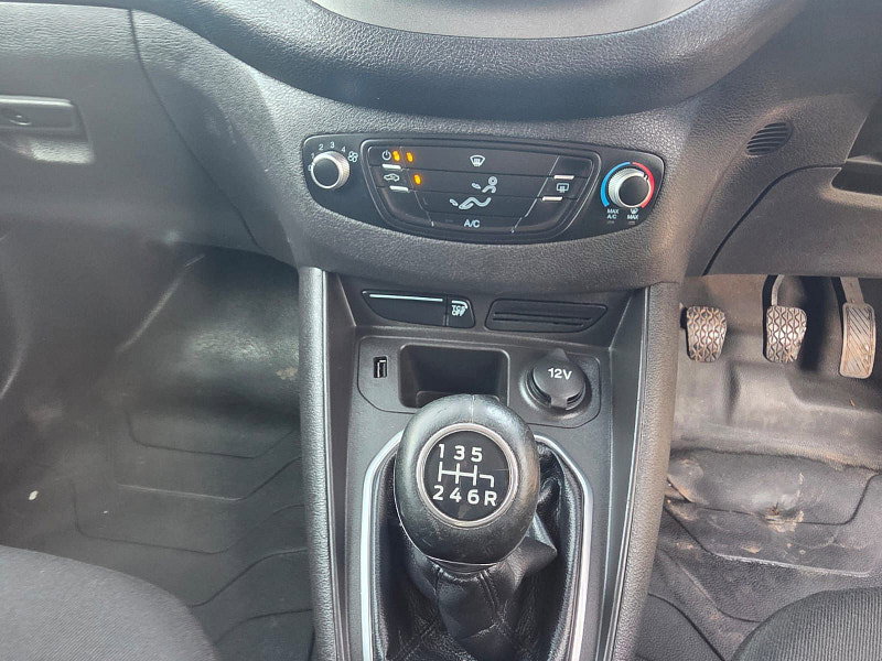 Ford Transit Courier 1.5 TDCi Limited Panel Van 5dr Diesel Manual L1 Euro 6 (100 ps) 5dr Manual 2026