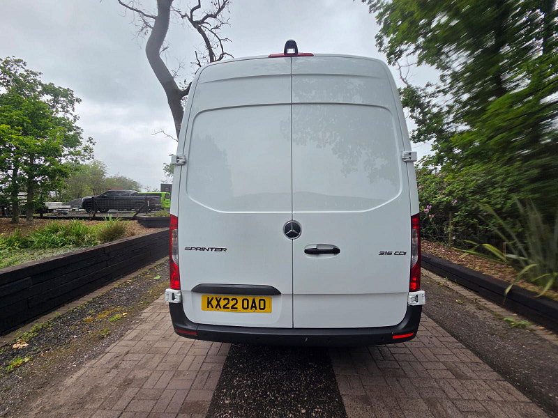 Mercedes-Benz Sprinter 2.0 315 CDI Progressive Panel Van 5dr Diesel Manual RWD L3 H2 Euro 6 (s/s) (150 ps) 5dr Manual 2026