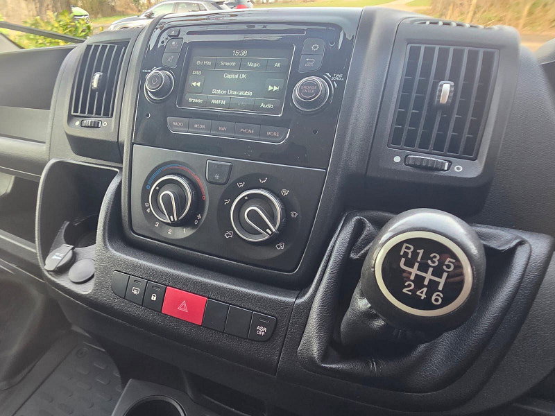 Peugeot Boxer 2.0 BlueHDi 335 Professional Panel Van 5dr Diesel Manual L3 H2 Euro 6 (130 ps) 5dr Manual 2026