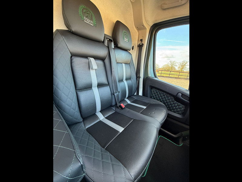 Peugeot Boxer 2.2L 335 Professional L3H2 Blue HDi  Diesel Manual Euro 6 (138 bhp) 0dr Manual 2026