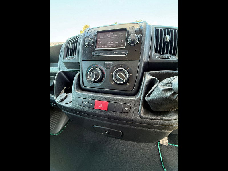 Peugeot Boxer 2.2L 335 Professional L3H2 Blue HDi  Diesel Manual Euro 6 (138 bhp) 0dr Manual 2026