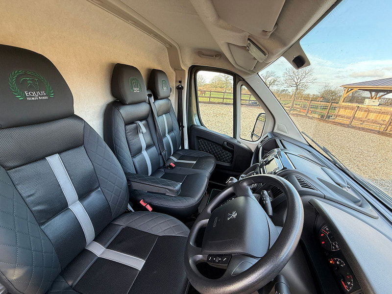 Peugeot Boxer 2.2L 335 Professional L3H2 Blue HDi  Diesel Manual Euro 6 (138 bhp) 0dr Manual 2026