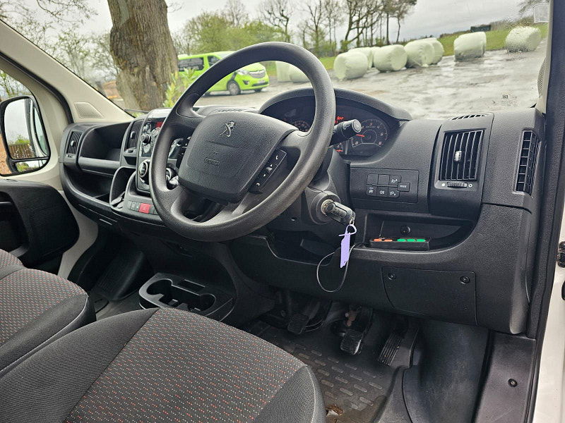 Peugeot Boxer BLUEHDI DROPSIDE 335 L3 2dr Manual 2026