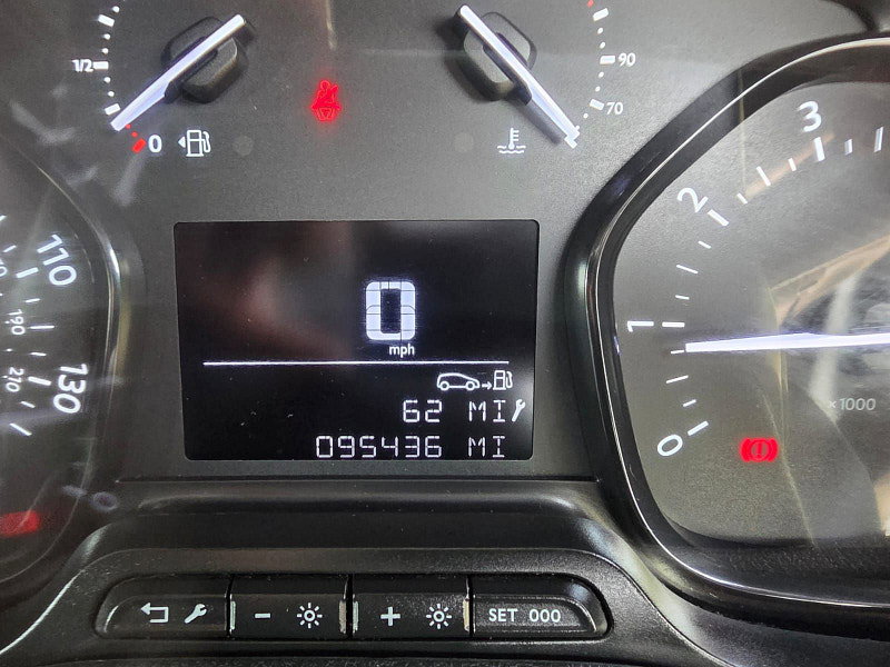 Peugeot Expert 1.6 BlueHDi 1000 Professional Standard Panel Van 6dr Diesel Manual MWB Euro 6 (95 ps) 6dr Manual 2026