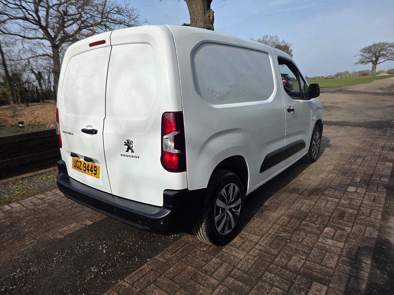 Peugeot Partner 1.5 BlueHDi 1000 Professional Premium Standard Panel Van 5dr Diesel Manual SWB Euro 6 (100 bhp) 5dr Manual 2026