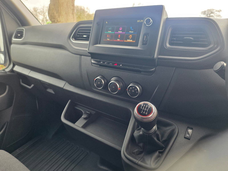 Renault Master Curtainside 0dr Manual 2026