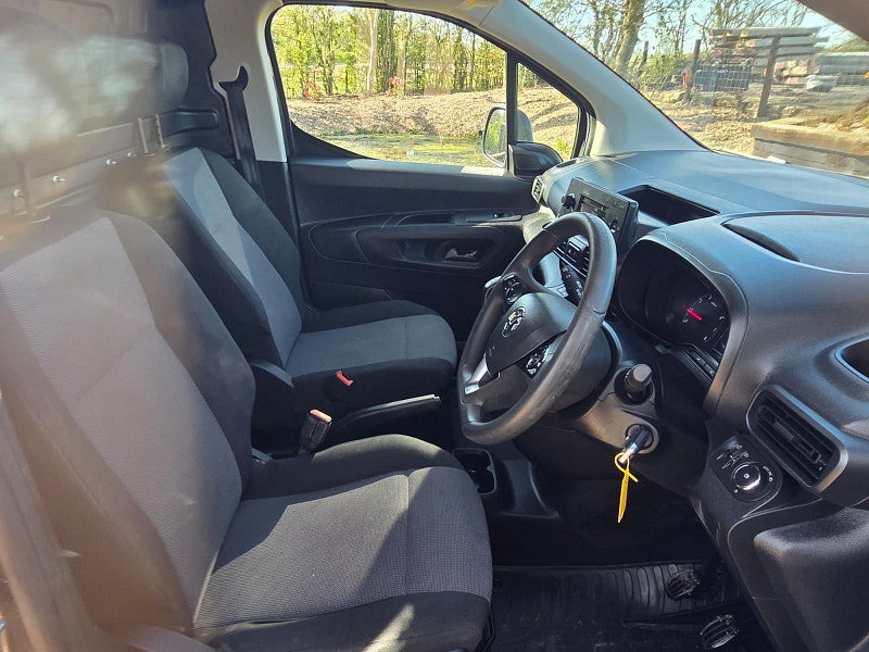 Vauxhall Combo 1.5 Turbo D 2000 Sportive Panel Van 4dr Diesel Manual L1 H1 Euro 6 (s/s) (75 ps) 4dr Manual 2026
