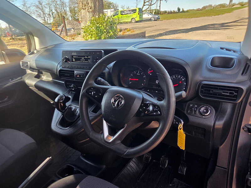 Vauxhall Combo 1.5 Turbo D 2000 Sportive Panel Van 4dr Diesel Manual L1 H1 Euro 6 (s/s) (75 ps) 4dr Manual 2026