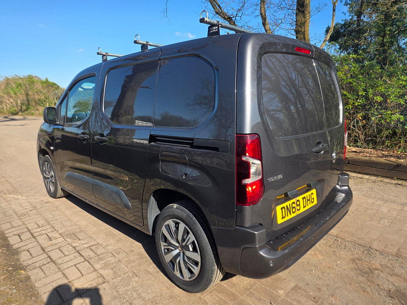 Vauxhall Combo 1.5 Turbo D 2000 Sportive Panel Van 4dr Diesel Manual L1 H1 Euro 6 (s/s) (75 ps) 4dr Manual 2026