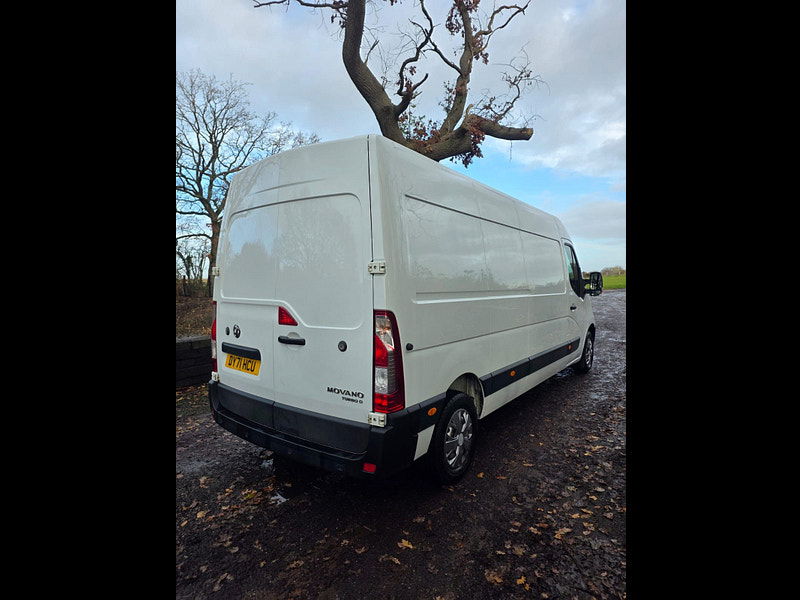 Vauxhall Movano 2.3 CDTi 3500 BiTurbo Edition Panel Van 5dr Diesel Manual FWD L3 H2 Euro 6 (135 ps) 5dr Manual 2026