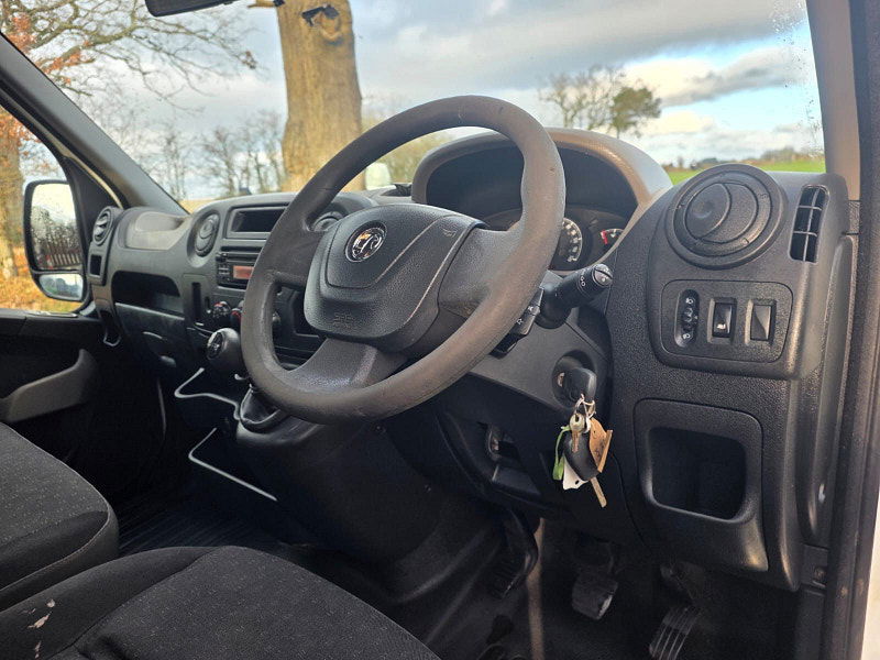 Vauxhall Movano 2.3 CDTi 3500 Tipper  2dr Diesel Manual FWD L3 H1 Euro 5 (125 ps) 2dr Manual 2026
