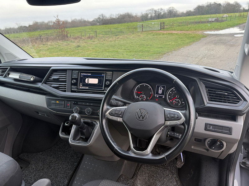 Volkswagen Transporter 2.0 TDI T32 Highline Kombi Double Cab 5dr Diesel Manual FWD LWB High Roof Euro 6 (s/s) (150 ps) 5dr Manual 2026