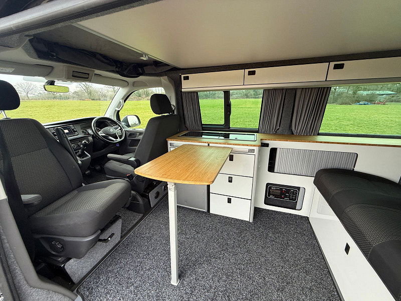 Volkswagen Transporter 2.0 TDI T32 Highline Kombi Double Cab 5dr Diesel Manual FWD LWB High Roof Euro 6 (s/s) (150 ps) 5dr Manual 2026