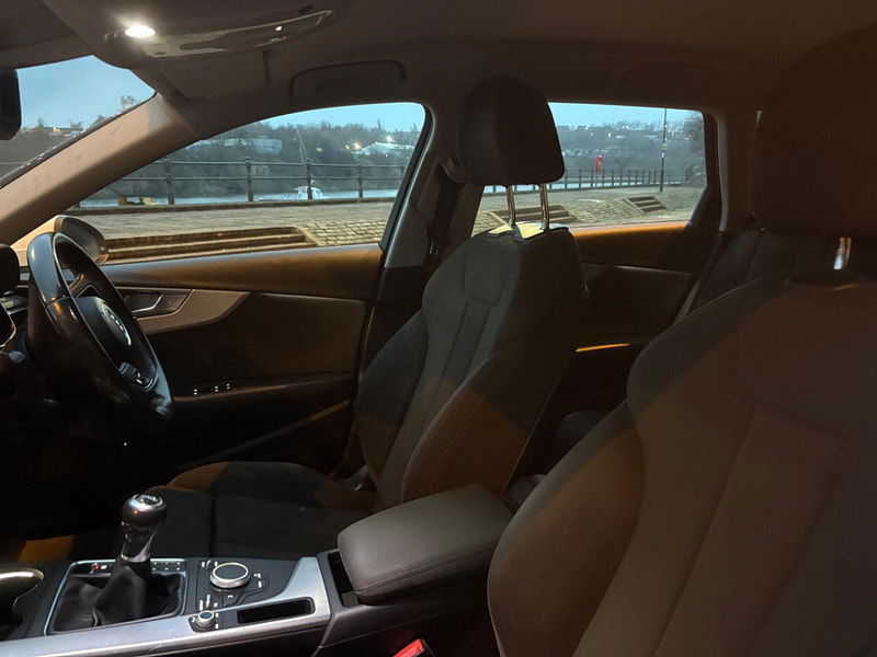 Audi A4 Avant 1.4 TFSI Sport Euro 6 (s/s) 5dr 5dr Manual 2026