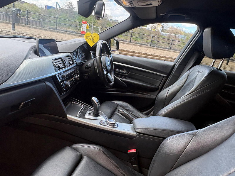 BMW 3 Series 2.0 320d M Sport Shadow Edition Touring Auto xDrive Euro 6 (s/s) 5dr 5dr Automatic 2026