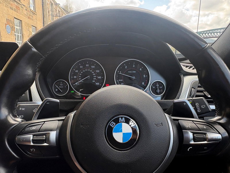 BMW 3 Series 2.0 320d M Sport Shadow Edition Touring Auto xDrive Euro 6 (s/s) 5dr 5dr Automatic 2026