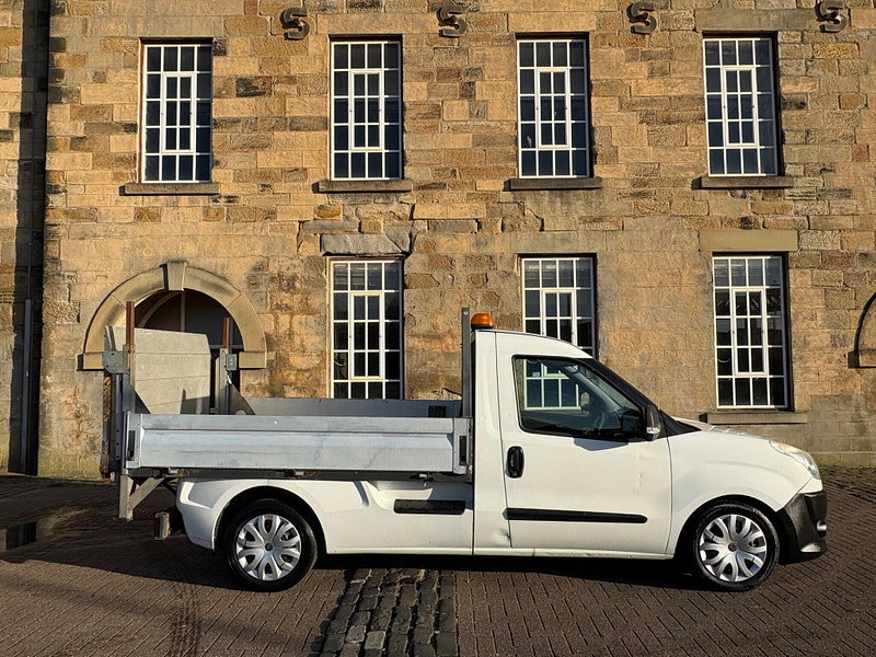 Fiat Doblo 1.3 MultiJetII 16v L2 Dropside 2dr Diesel Manual (140 g/km, 90 bhp) 4dr Manual 2026