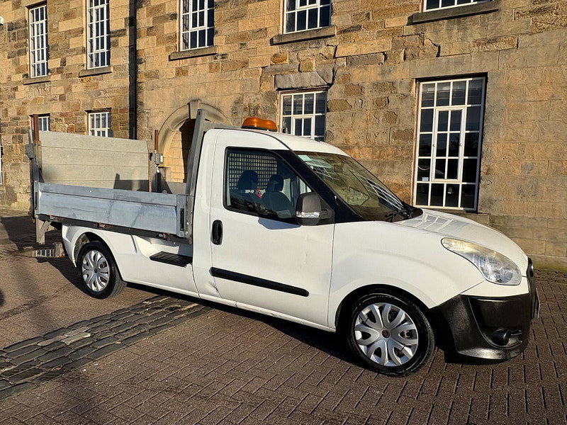 Fiat Doblo 1.3 MultiJetII 16v L2 Dropside 2dr Diesel Manual (140 g/km, 90 bhp) 4dr Manual 2026