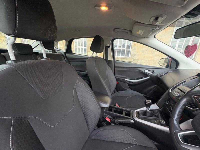 Ford Focus 1.5 TDCi Zetec Euro 6 (s/s) 5dr 5dr Manual 2026
