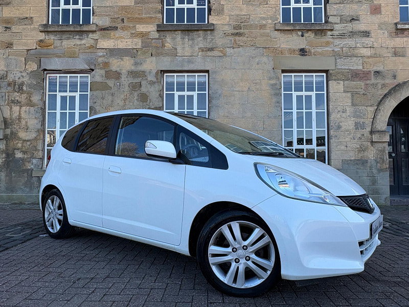 Honda Jazz 1.4 i-VTEC ES Plus Euro 5 5dr 5dr Manual 2026