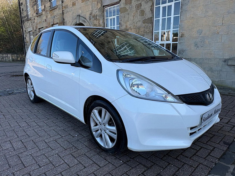 Honda Jazz 1.4 i-VTEC ES Plus Euro 5 5dr 5dr Manual 2026