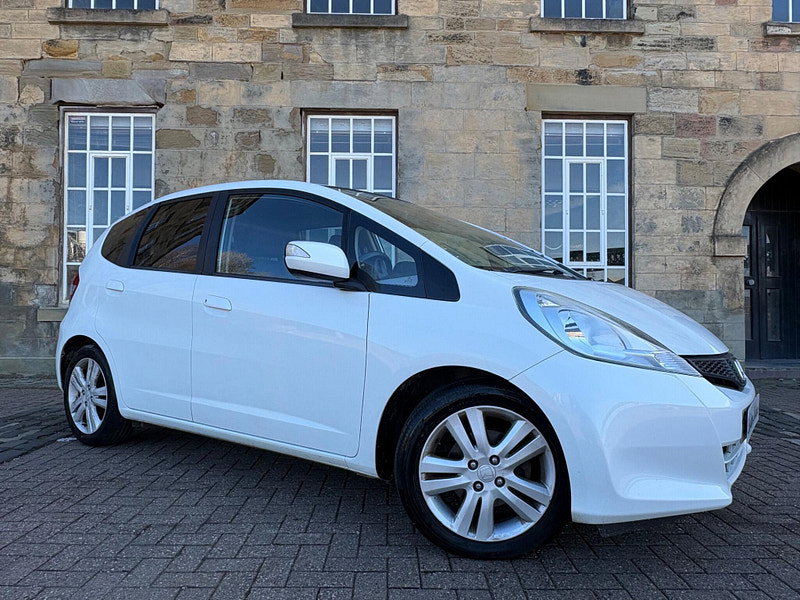 Honda Jazz 1.4 i-VTEC ES Plus Euro 5 5dr 5dr Manual 2026