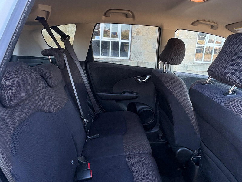 Honda Jazz 1.4 i-VTEC ES Plus Euro 5 5dr 5dr Manual 2026