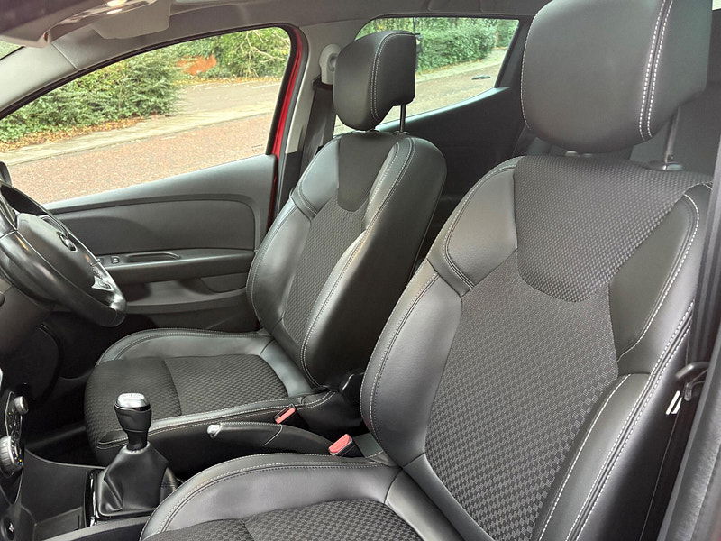 Renault Clio 0.9 TCe GT Line Euro 6 (s/s) 5dr 5dr Manual 2026