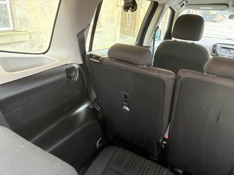 Vauxhall Zafira Tourer 1.4i Turbo Design Euro 6 5dr 5dr Manual 2026