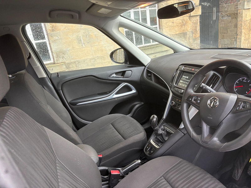 Vauxhall Zafira Tourer 1.4i Turbo Design Euro 6 5dr 5dr Manual 2026
