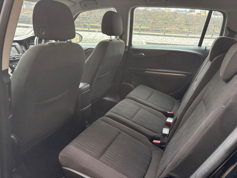 Vauxhall Zafira Tourer 1.4i Turbo Design Euro 6 5dr 5dr Manual 2026