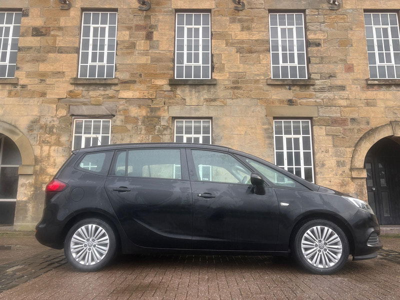 Vauxhall Zafira Tourer 1.4i Turbo Design Euro 6 5dr 5dr Manual 2026