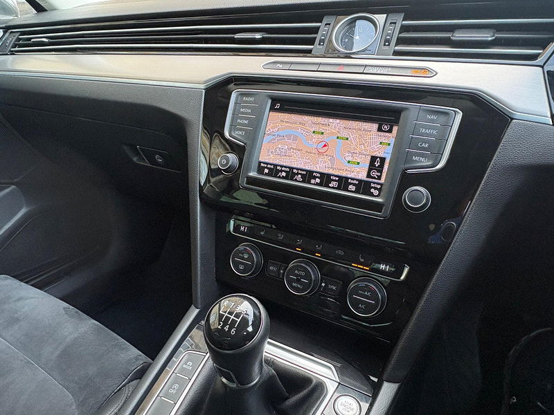 Volkswagen Passat 2.0 TDI BlueMotion Tech GT Euro 6 (s/s) 4dr 4dr Manual 2026