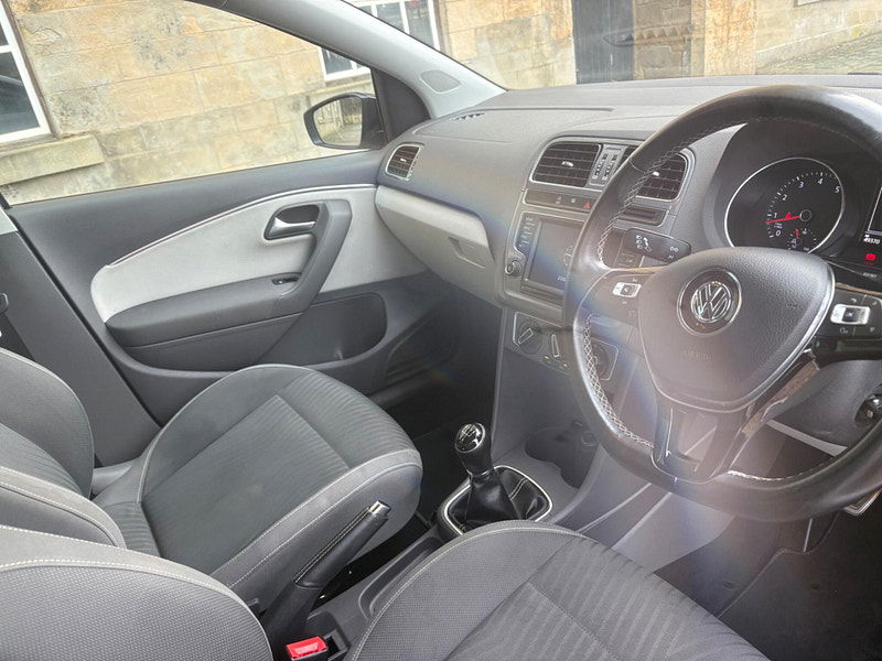 Volkswagen Polo 1.2 TSI BlueMotion Tech SE Design Euro 6 (s/s) 5dr 5dr Manual 2026