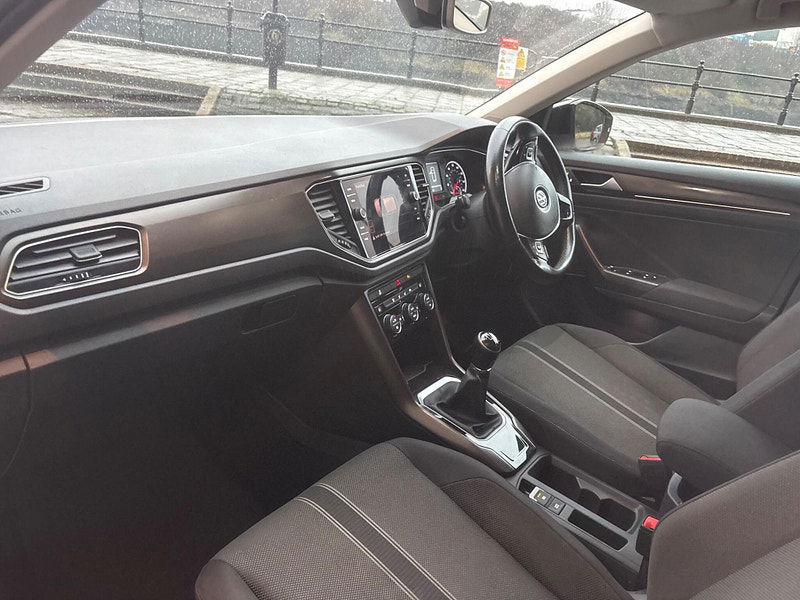 Volkswagen T-Roc 1.0 TSI Design Euro 6 (s/s) 5dr 5dr Manual 2026