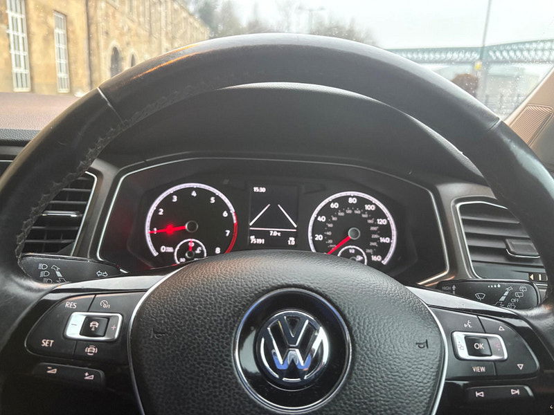 Volkswagen T-Roc 1.0 TSI Design Euro 6 (s/s) 5dr 5dr Manual 2026