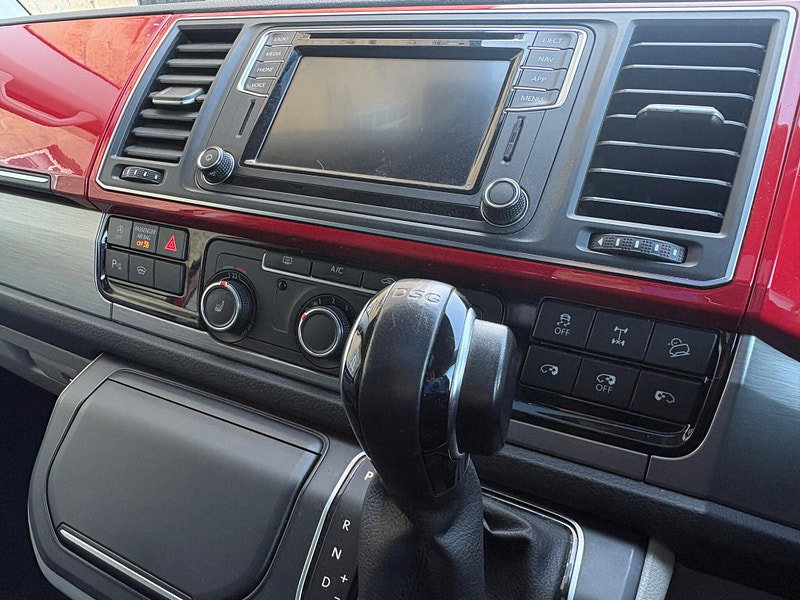 Volkswagen Transporter 2.0 BiTDI T32 BlueMotion Tech Highline Kombi DSG 4Motion SWB Euro 6 (s/s) 5dr 5dr Automatic 2026