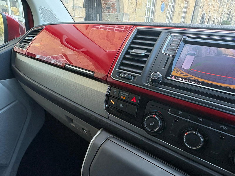 Volkswagen Transporter 2.0 BiTDI T32 BlueMotion Tech Highline Kombi DSG 4Motion SWB Euro 6 (s/s) 5dr 5dr Automatic 2026