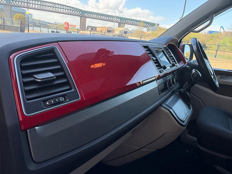 Volkswagen Transporter 2.0 BiTDI T32 BlueMotion Tech Highline Kombi DSG 4Motion SWB Euro 6 (s/s) 5dr 5dr Automatic 2026