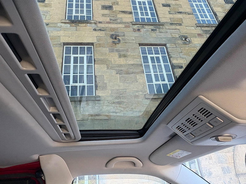 Volkswagen Transporter 2.0 BiTDI T32 BlueMotion Tech Highline Kombi DSG 4Motion SWB Euro 6 (s/s) 5dr 5dr Automatic 2026