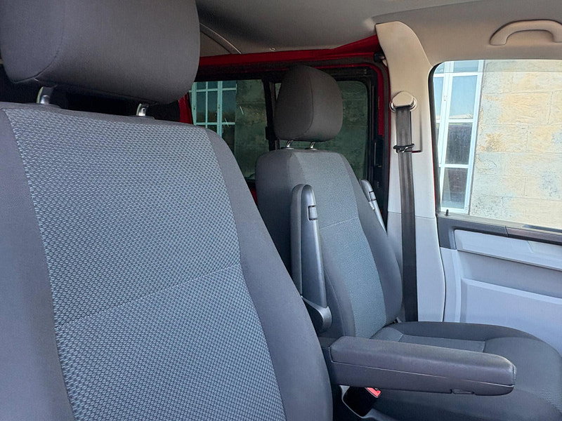 Volkswagen Transporter 2.0 BiTDI T32 BlueMotion Tech Highline Kombi DSG 4Motion SWB Euro 6 (s/s) 5dr 5dr Automatic 2026