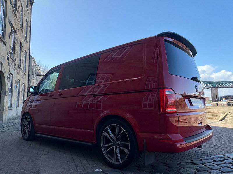 Volkswagen Transporter 2.0 BiTDI T32 BlueMotion Tech Highline Kombi DSG 4Motion SWB Euro 6 (s/s) 5dr 5dr Automatic 2026