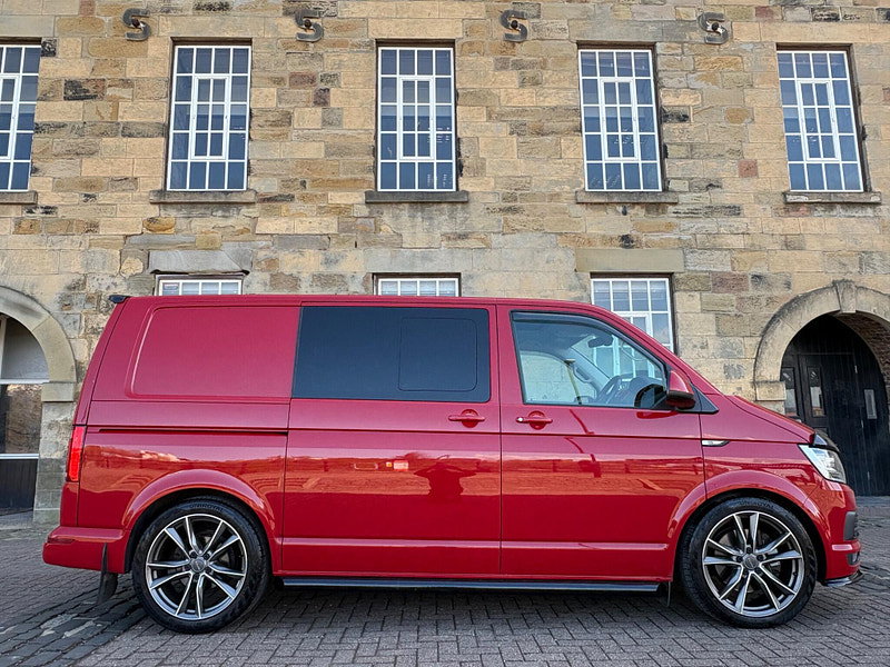 Volkswagen Transporter 2.0 BiTDI T32 BlueMotion Tech Highline Kombi DSG 4Motion SWB Euro 6 (s/s) 5dr 5dr Automatic 2026