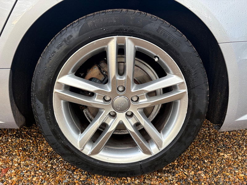 Audi A6 Saloon 2.0 TDI ultra S line S Tronic Euro 6 (s/s) 4dr 4dr Automatic 2026