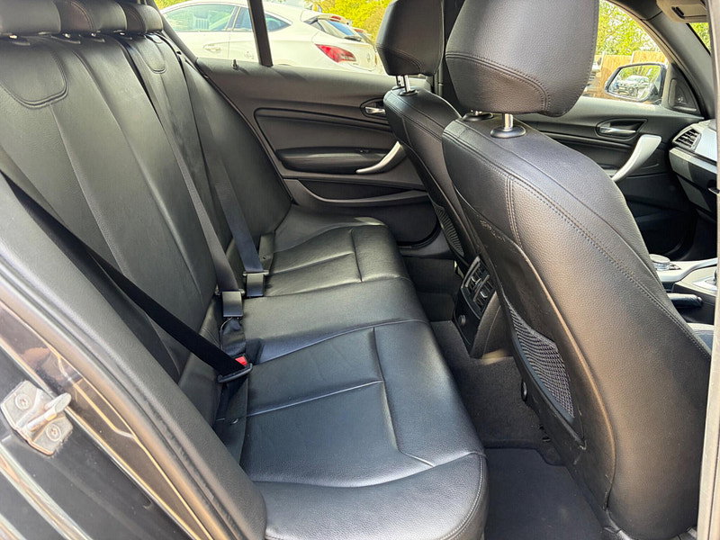 BMW 1 Series 3.0 M135i Auto Euro 6 (s/s) 5dr 5dr Automatic 2026