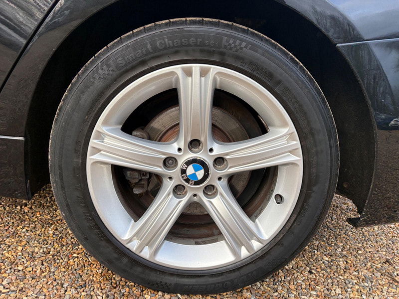 BMW 3 Series 2.0 320d SE Touring xDrive Euro 5 (s/s) 5dr 5dr Manual 2026