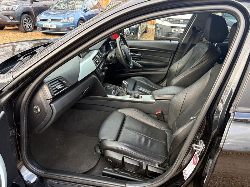 BMW 3 Series 2.0 320d SE Touring xDrive Euro 5 (s/s) 5dr 5dr Manual 2026