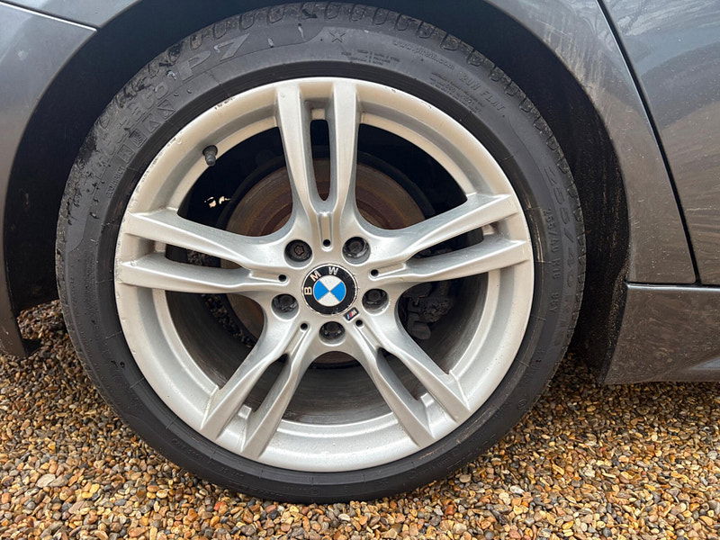 BMW 3 Series 2.0 325d M Sport Euro 5 (s/s) 4dr 4dr Manual 2026