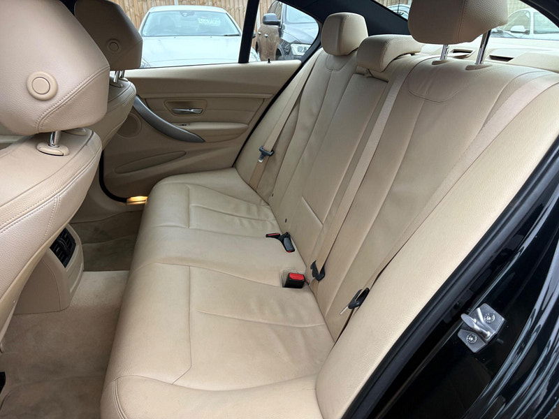 BMW 3 Series 3.0 335d M Sport Auto xDrive Euro 6 (s/s) 4dr 4dr Automatic 2026